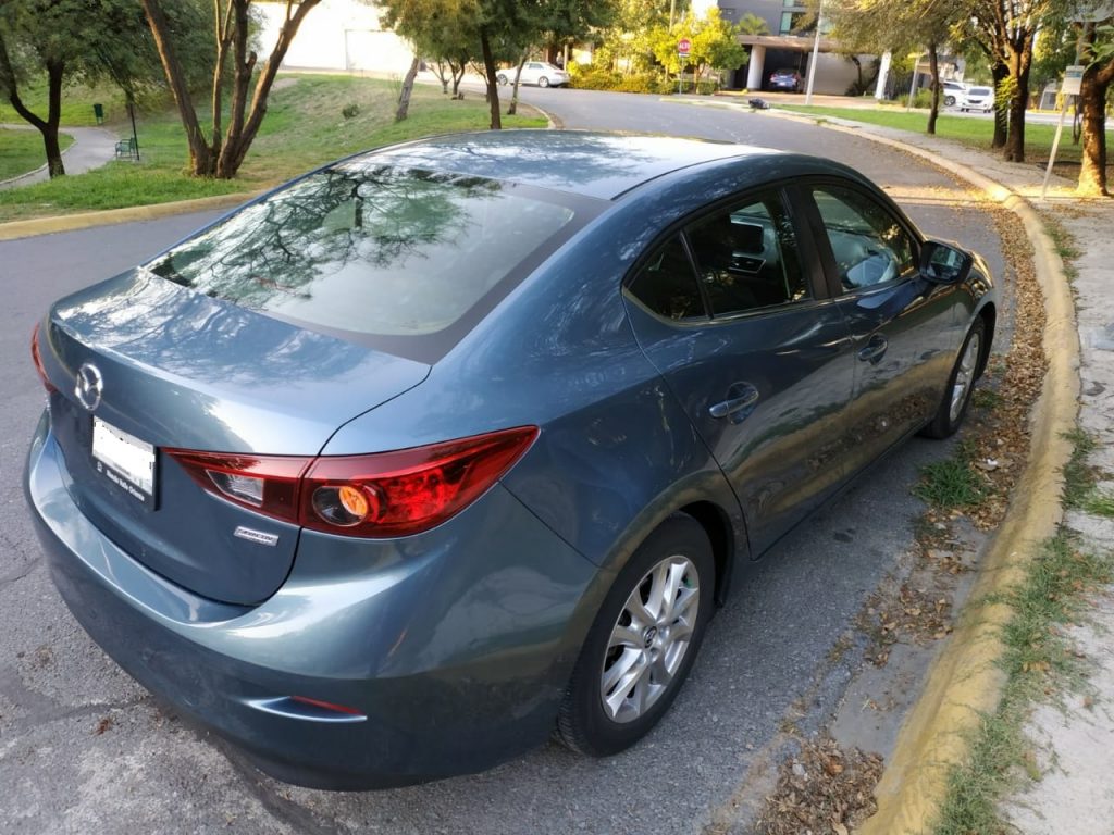 MAZDA 3 SKYACTIV 2-0 2015 5