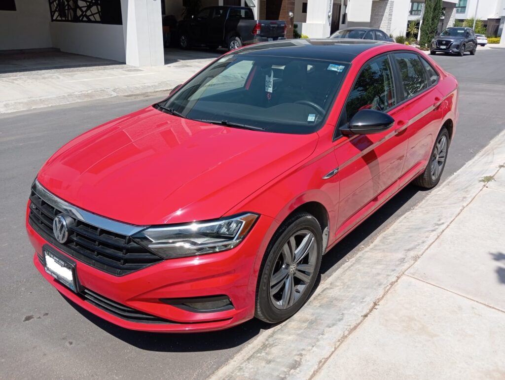 Volkswagen Jetta R Line 2021 1