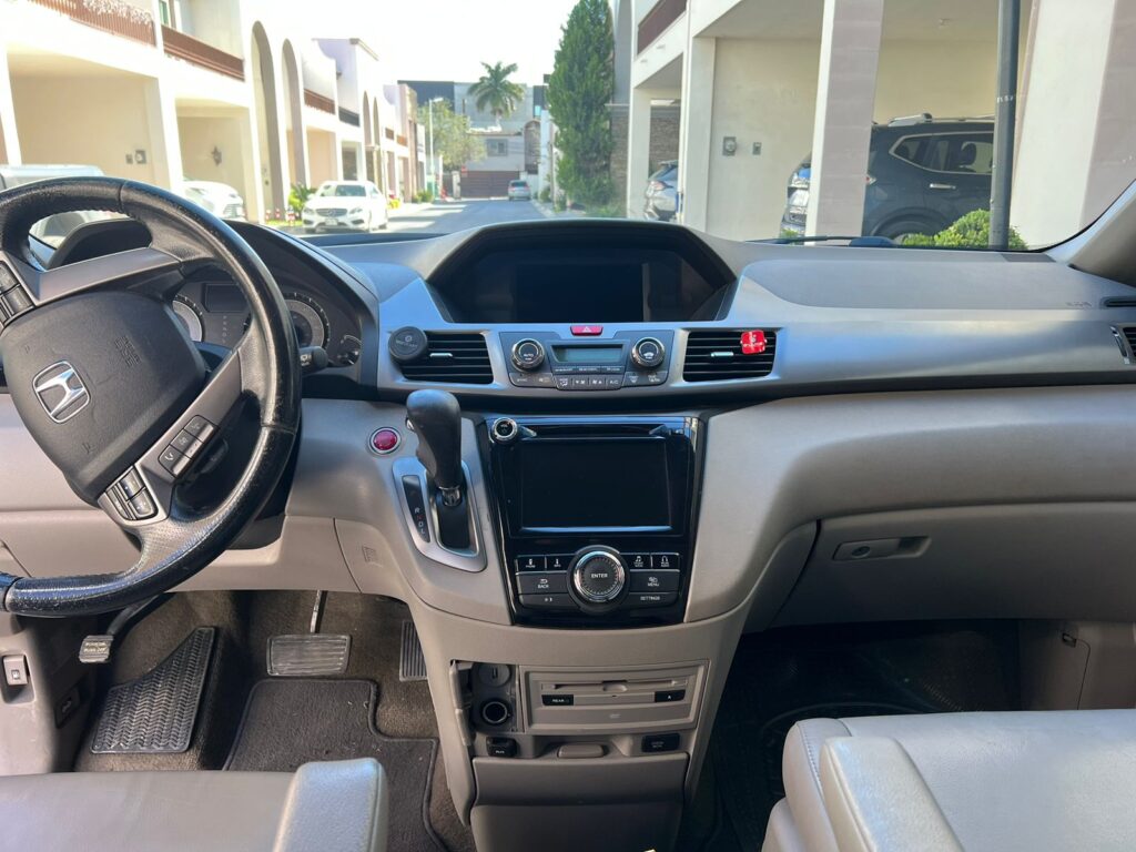 Honda Odyssey 2015 16