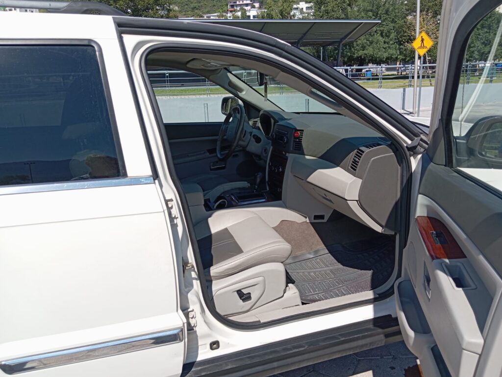 Jeep Grand Cherokee Limited 2005 10