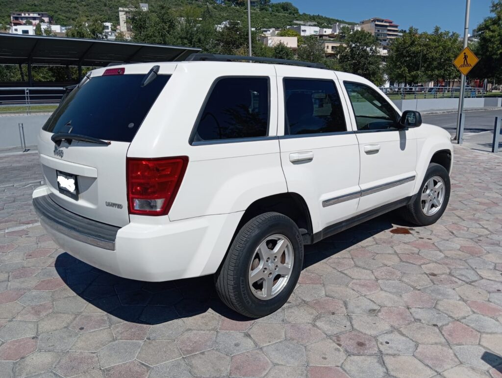 Jeep Grand Cherokee Limited 2005 7