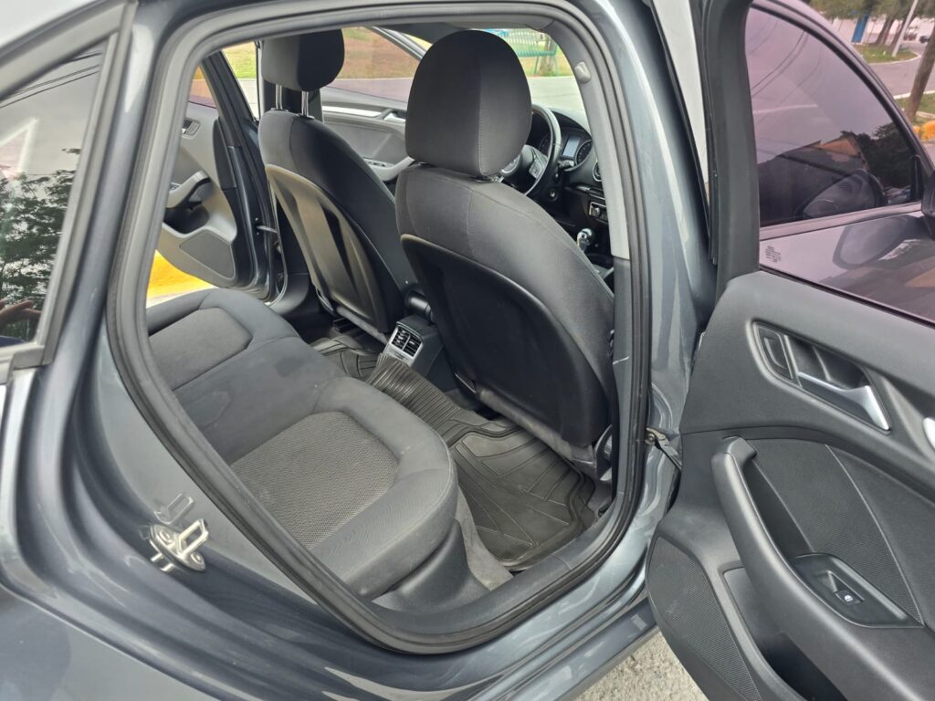 Audi A3 1.4 35 Tfs! Dynamic 2019 18