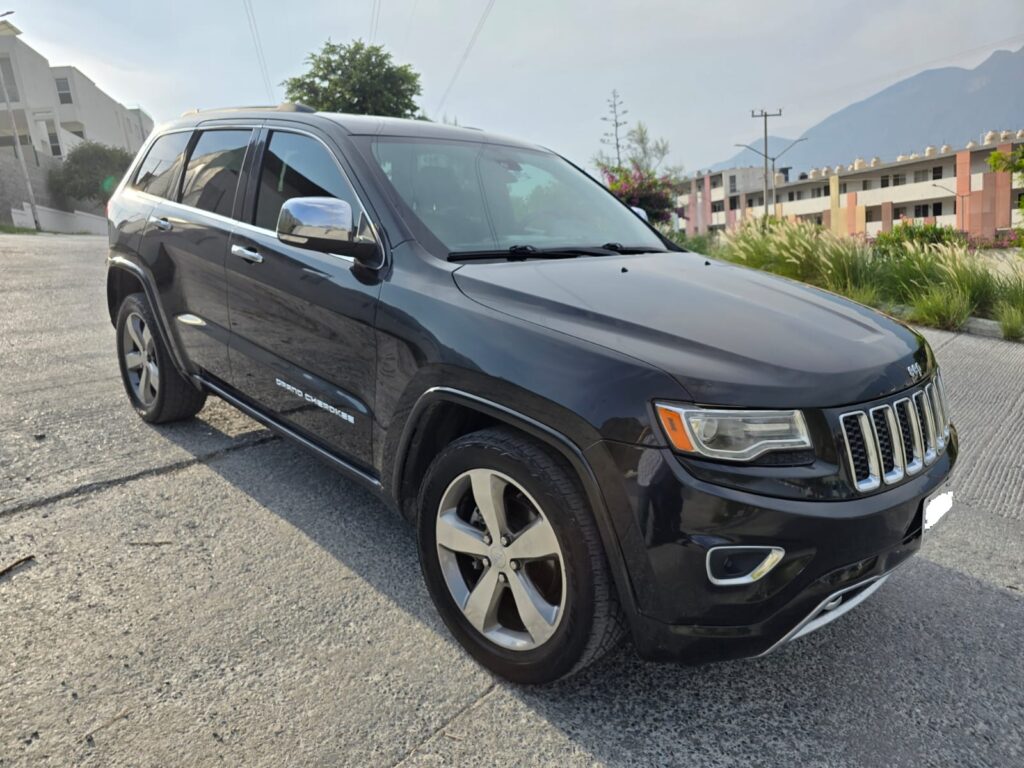 Jeep Grand Cherokee 2014 V6 4x4 1