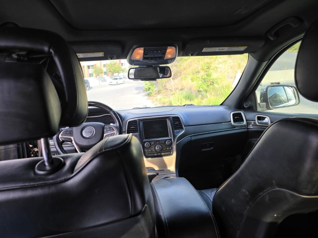 Jeep Grand Cherokee 2014 V6 4x4 10