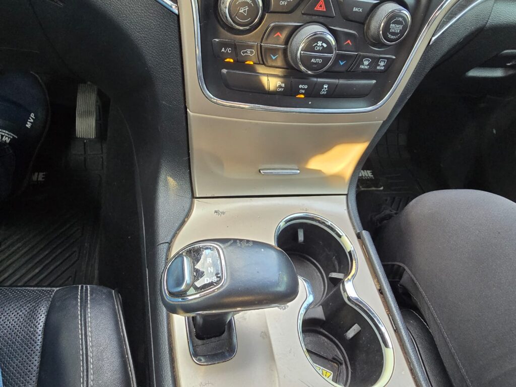 Jeep Grand Cherokee 2014 V6 4x4 17