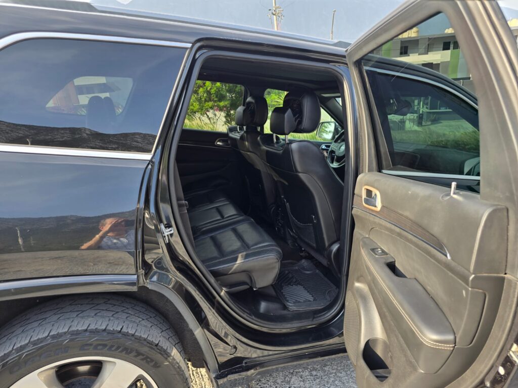 Jeep Grand Cherokee 2014 V6 4x4 18