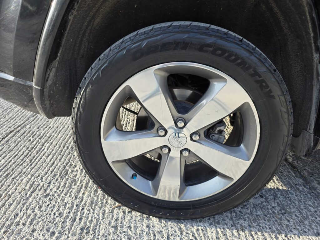 Jeep Grand Cherokee 2014 V6 4x4 19