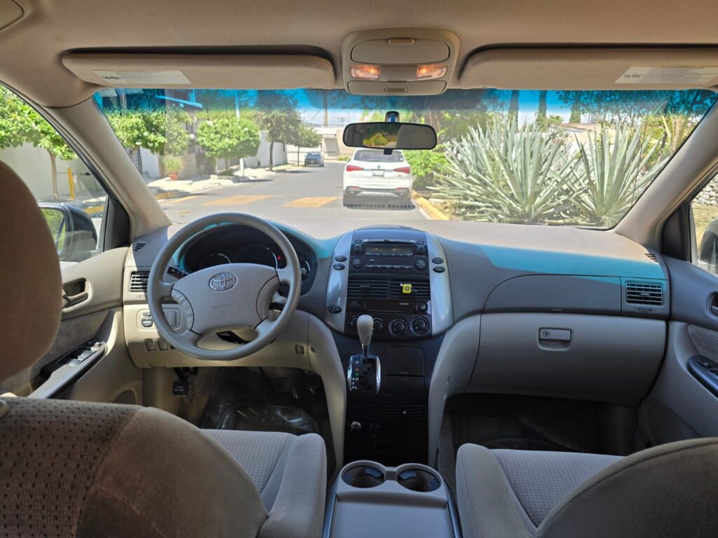 Toyota Sienna Le 2007 10