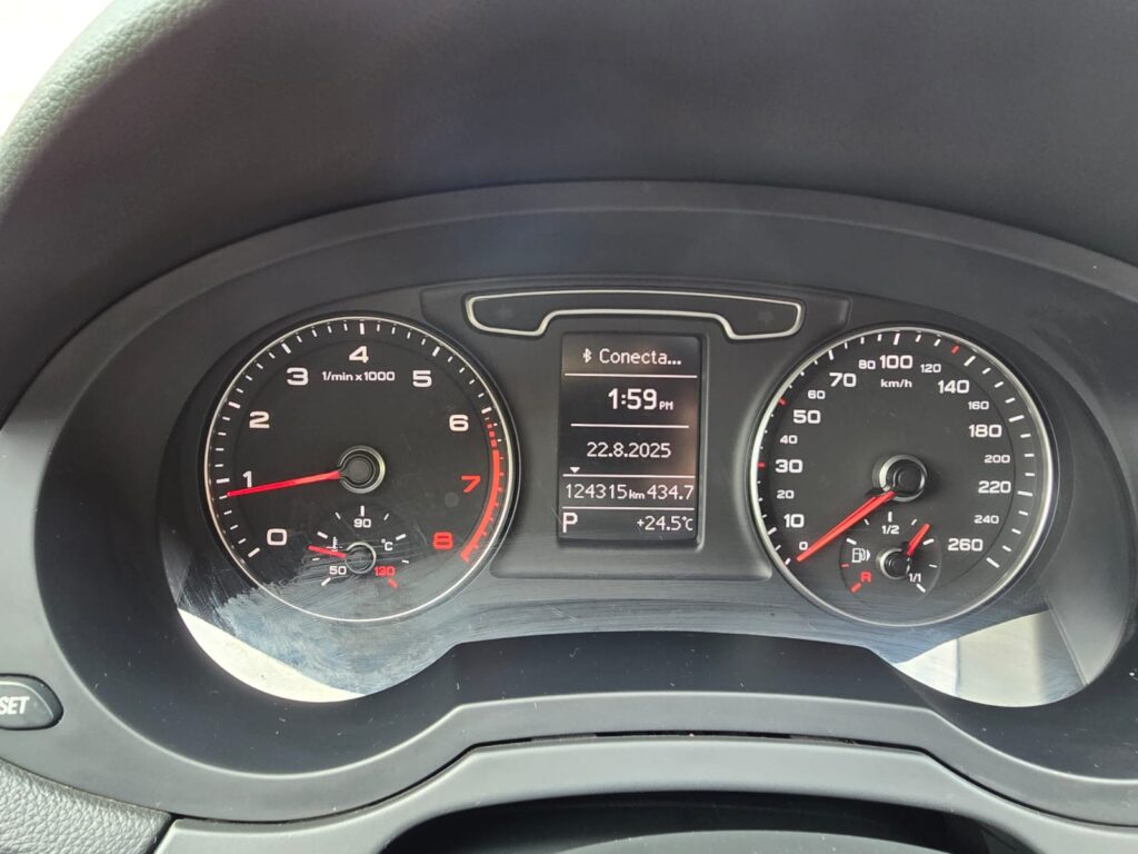 Audi Q3 Quattro Luxury 170hp 2015 11