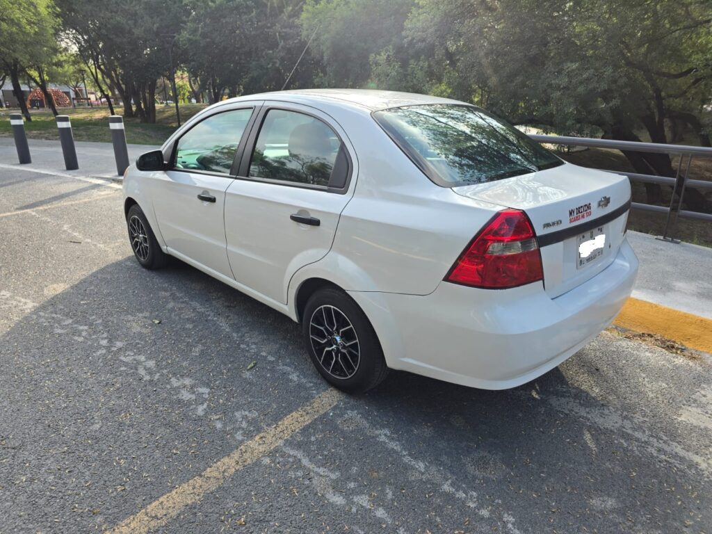 Chevrolet Aveo 1.4 2014 5