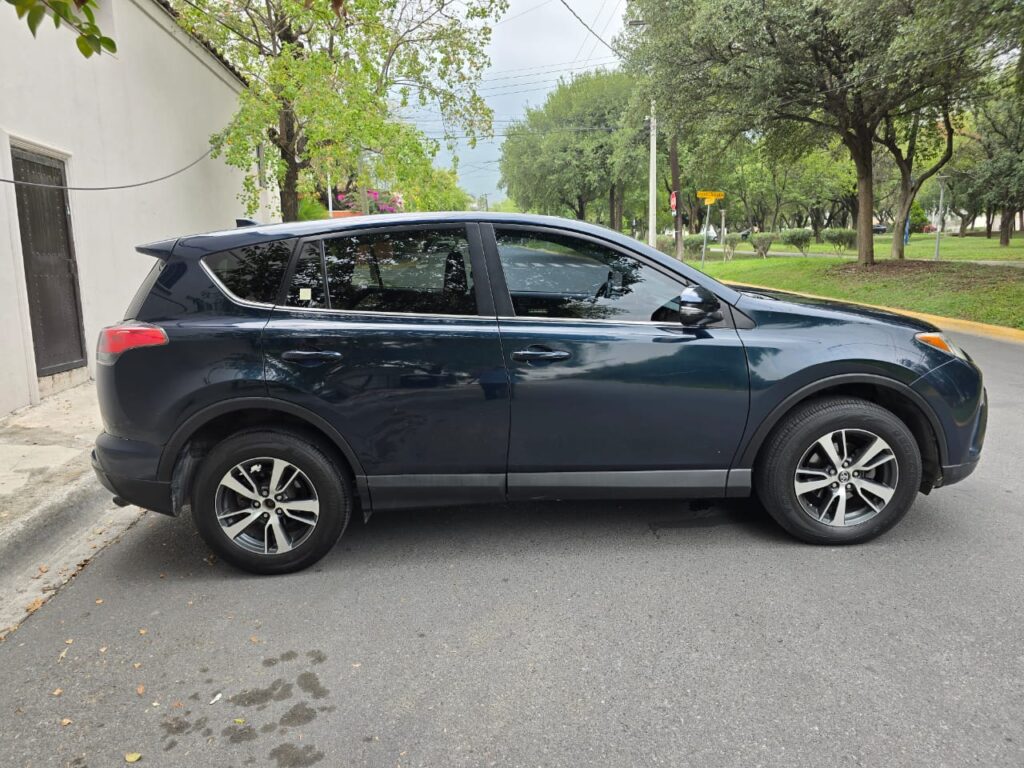 Toyota Rav4 Xle 2015 1