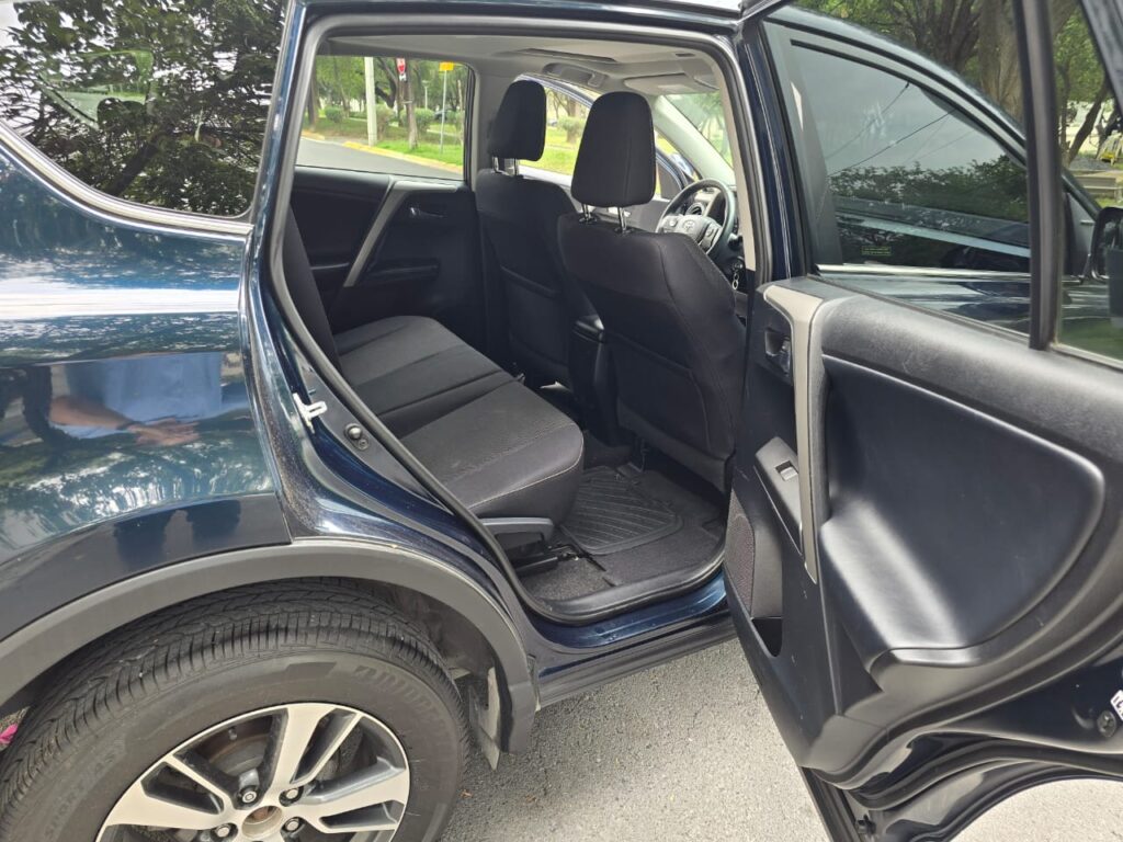 Toyota Rav4 Xle 2015 19