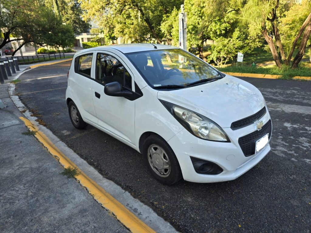 Chevrolet spark 2014 1