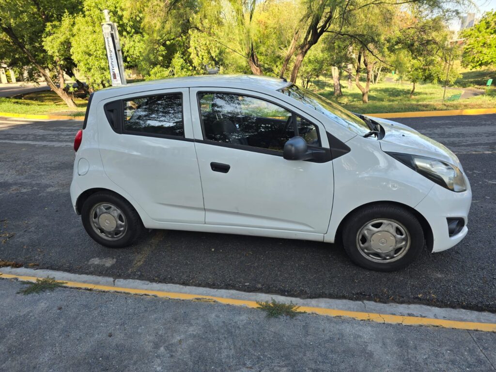 Chevrolet spark 2014 8