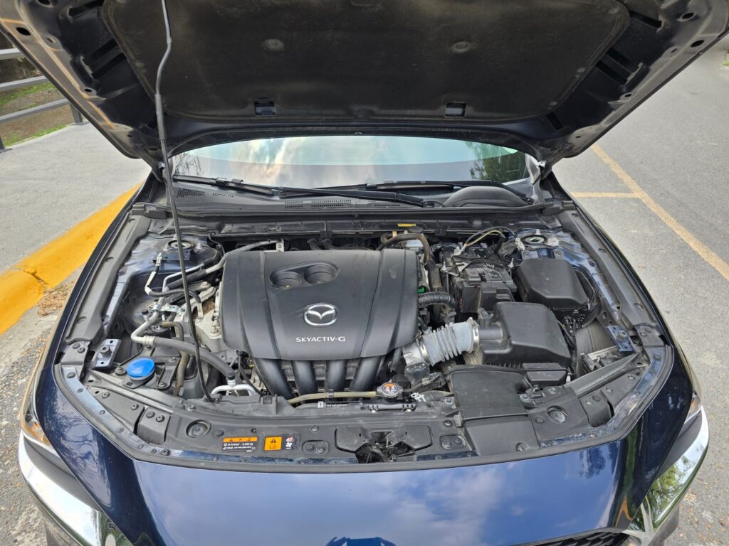 Mazda 3 i sport 2023 15