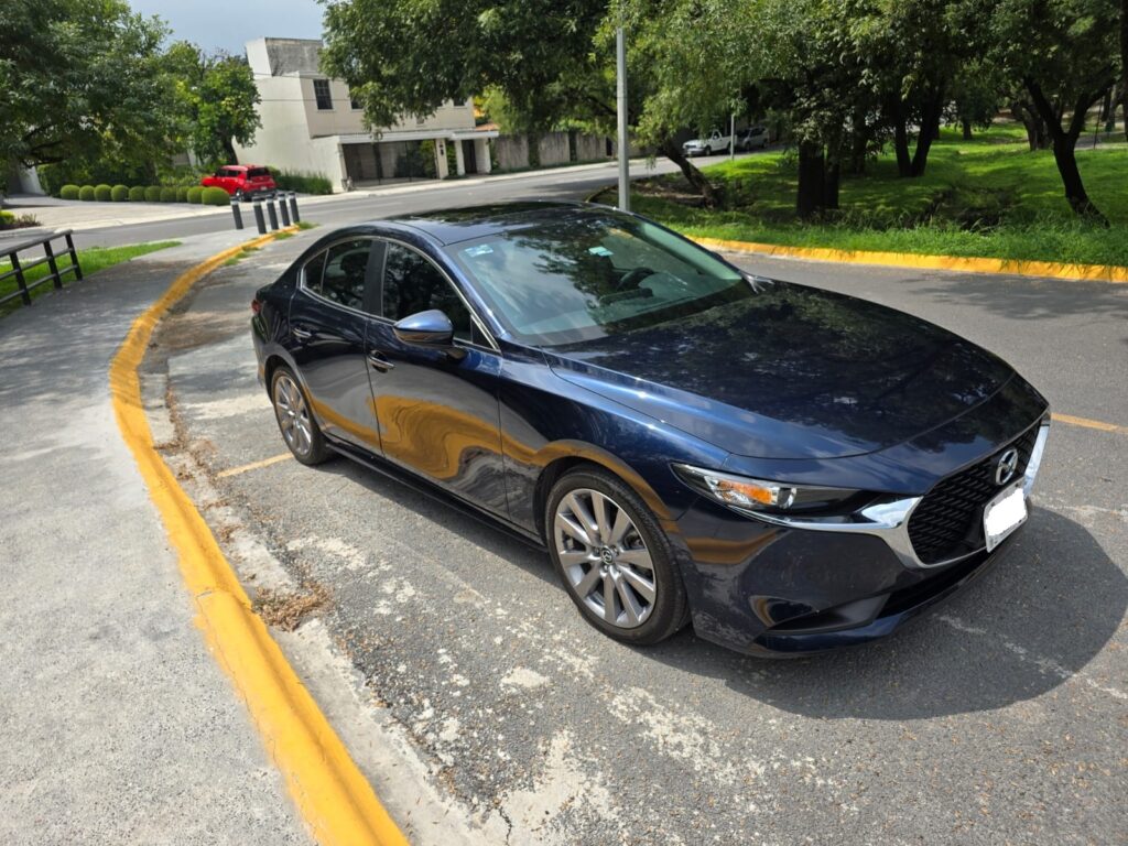 Mazda 3 i sport 2023 3