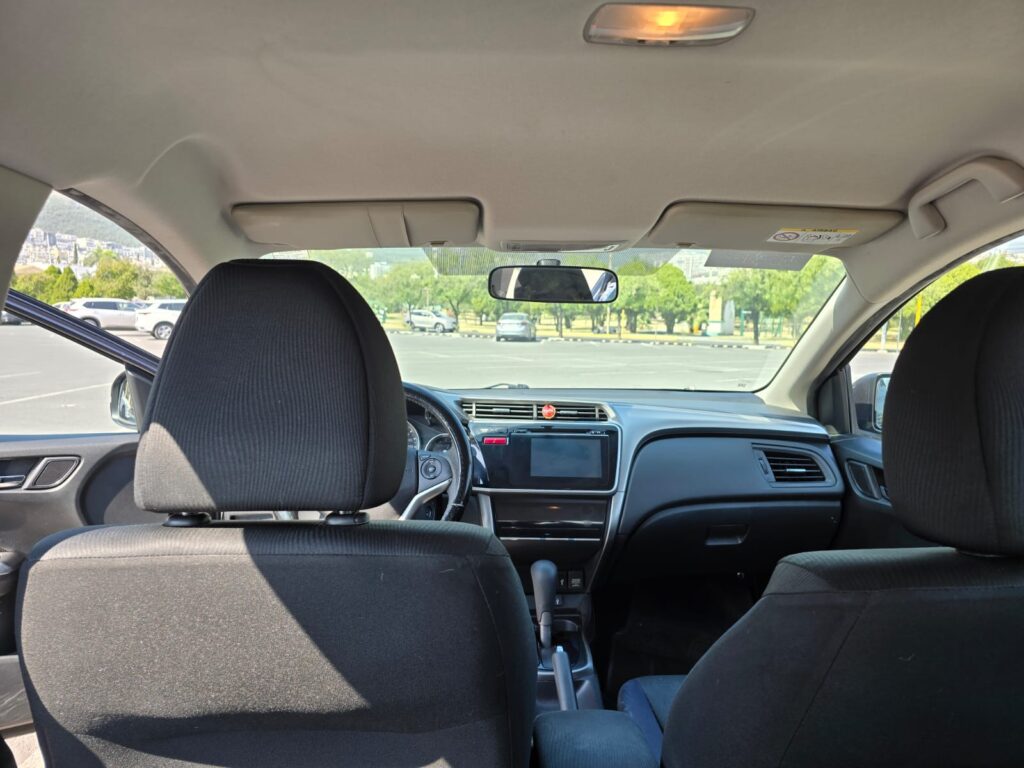 Honda city ex 2015 10