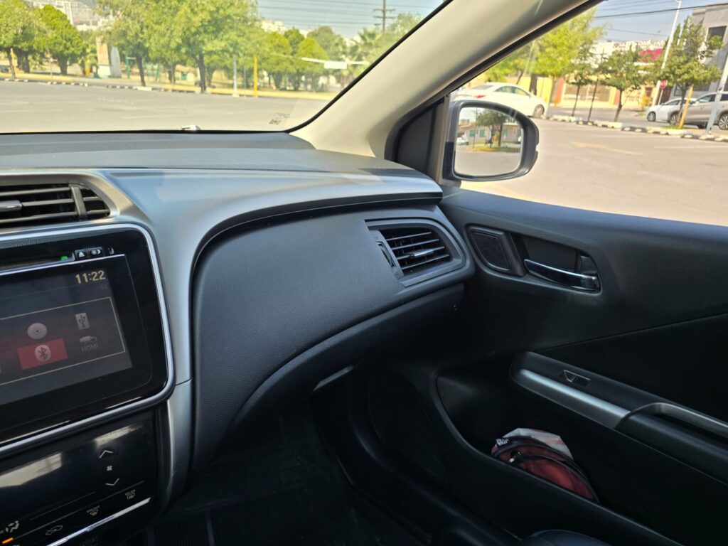 Honda city ex 2015 13