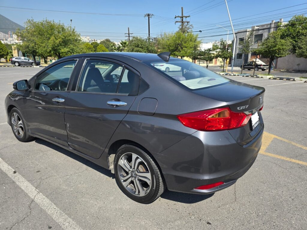 Honda city ex 2015 5