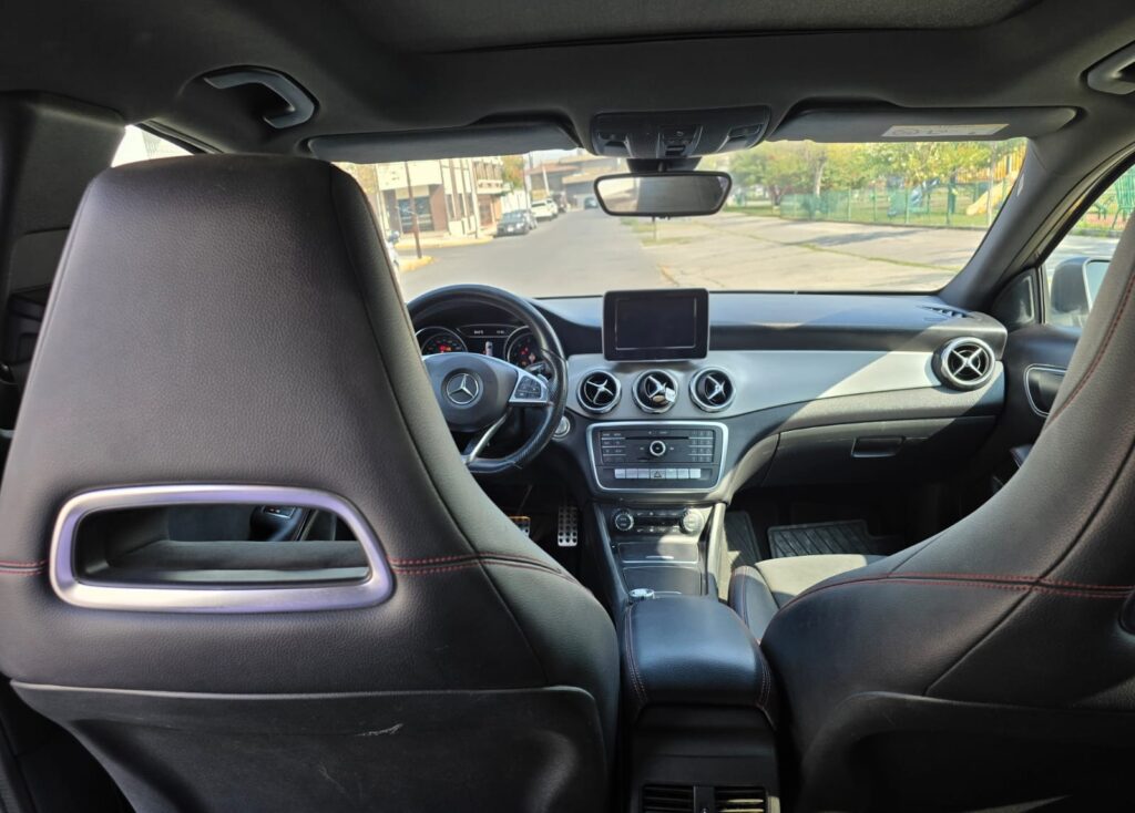 Mercedes Benz GLA 250 2018