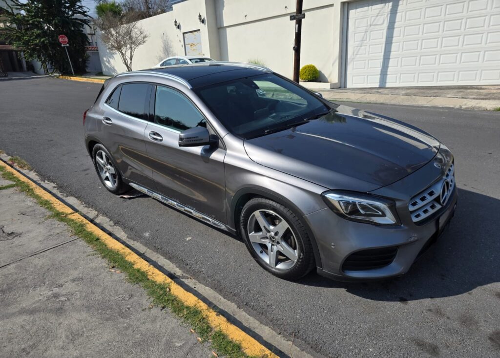 Mercedes Benz GLA 250 2018