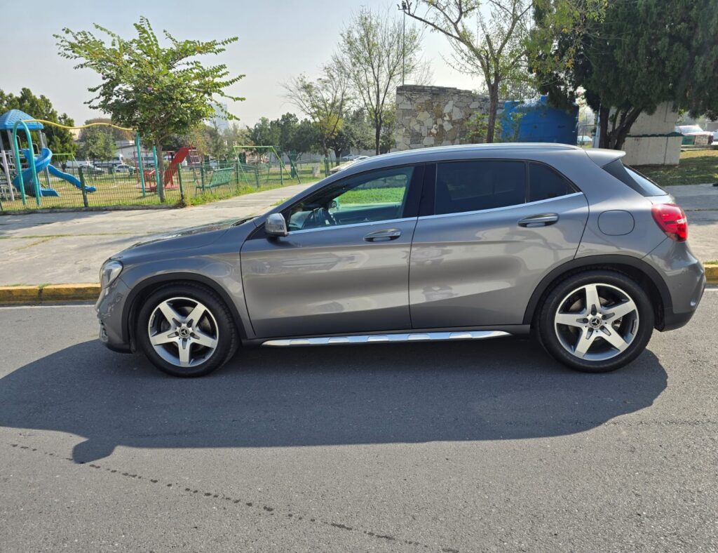 Mercedes Benz GLA 250 2018