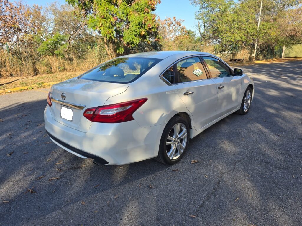 NISSAN ALTIMA ADVANCE NAVI 2017