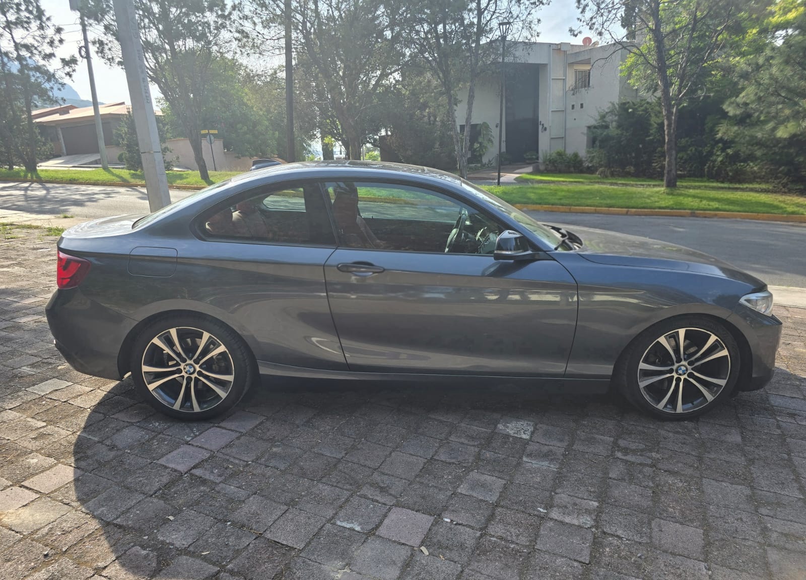 BMW 220iA Coupe 2015