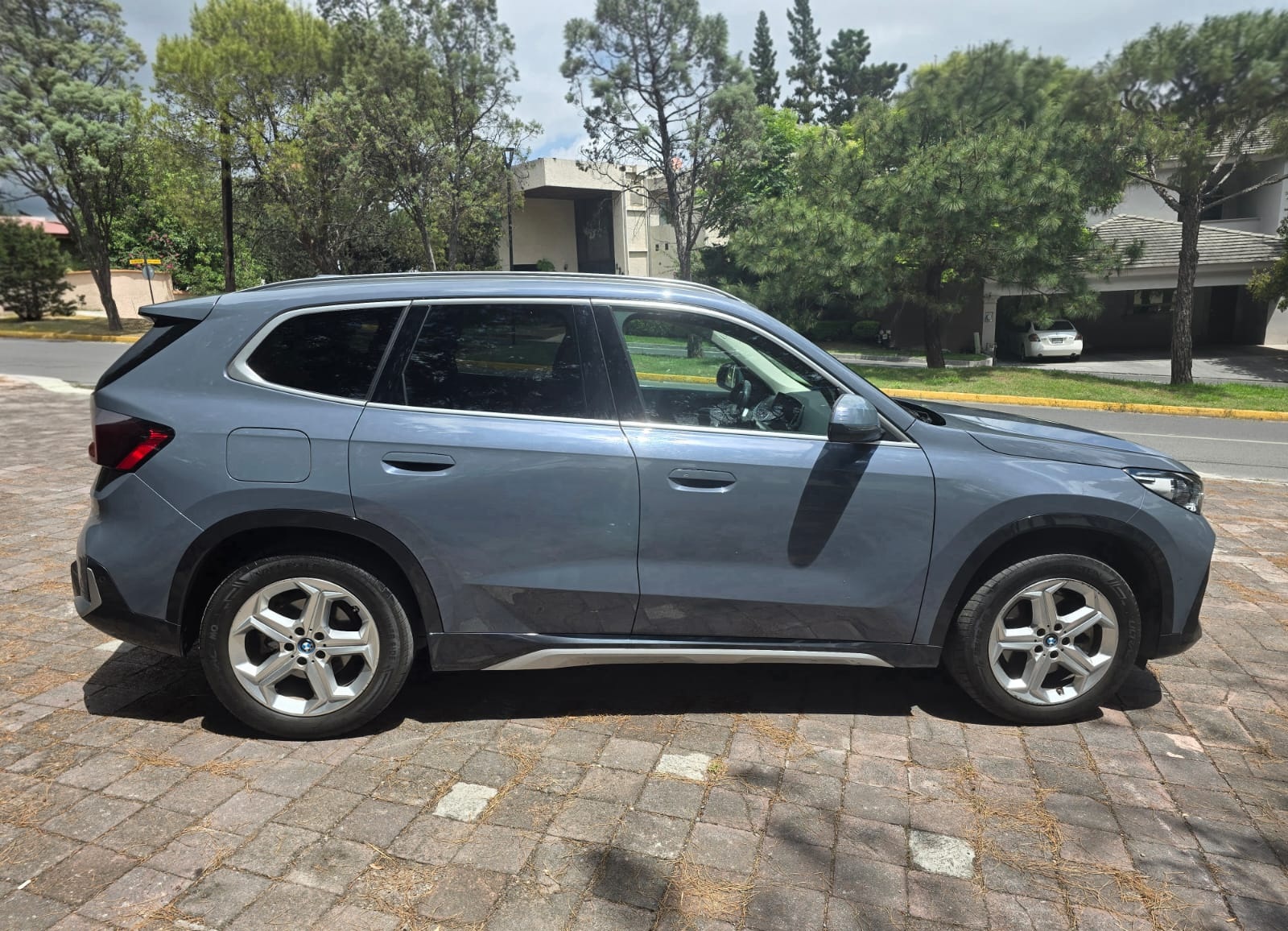 BMW X1 X-Drive 2025 25e Hibrida